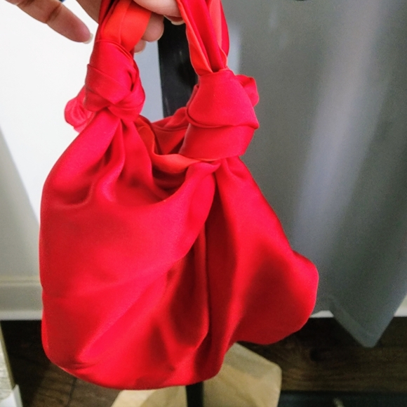 Stitch Niche Handbags - Handcrafted Red Silk Ascot Knot Bag